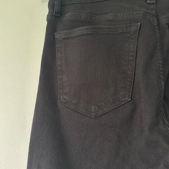 TOPSHOP Black Distressed Hem Skinny Jeans - Picture 6 of 8